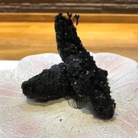 禅 - 穴子の竹炭揚げ