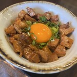 食煅 もみじ - 肉飯 比内地鶏卵黄入り　500円
