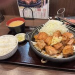 肉屋食堂 たけうち - 厳選国産豚 厚切リブロース陶板焼き 生しょうが焼きだれ