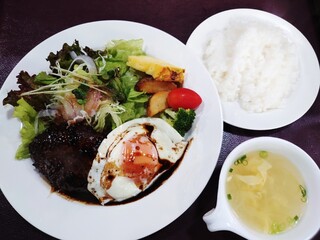 Usagi no Mori Karuizawa Ten - Demiglace Sauce Hamburg Steak Lunch, JPY 1680