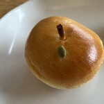 霧の蔵ベーカリー - 紅茶のりんごパン