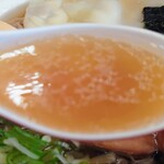 ラーメン金子 - スープ、ピンボケでスミマセン（笑）