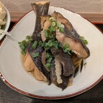 てっぺん - 銀ダラの切り落としの煮付け。