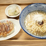 ぎょうざの一休 - 