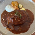 溶岩焼ダイニング Campus - チーズインハンバーグ 1,380円