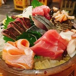 越前鮮魚店 - お造り盛り合わせ 豪華盛り 2480円