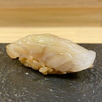 鮨処 凜 - ひらめ