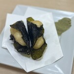 焼鳥・海鮮料理 鳥忠 - とろろ磯部揚げ　一つ食べた