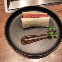 焼肉うしごろ 新宿三丁目店 - 