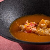 中国料理 皇家龍鳳 - 上海蟹味噌と蟹肉のふかひれスープ
