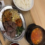 スンドゥブ 中山豆腐店 高田馬場 - 