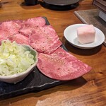虎壱精肉店 - 