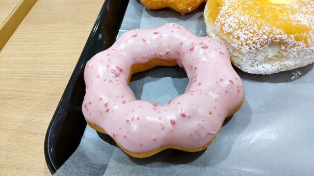 mister Donut Ionmoru Yamatokoriyama Shoppu photo 2