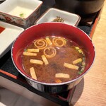 牛かつ なかい - 赤だし