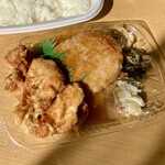 ほっともっと - 料理写真:和風オニオンソースハンバーグ&唐揚げ弁当