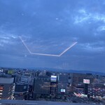 鼎泰豐 名古屋店 - 窓からの景色が素晴らしい席