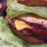ジャックスピザアンドバーガーズ - バンズ、レタス、トマト、ソース…尼崎の特産が詰まってます！