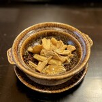 よし町 - 謎キノコたくさんwwwwwww御家庭で絶対に出てこないやつwww香りが強いキノコで美味しかった〜！