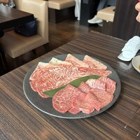 焼肉うしごろ 銀座並木通り店 - 
