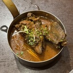 アロマズ オブ インディア - ブラックチキンカレー