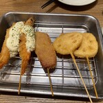 餃子と串カツ 遠州誠家 - 