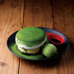 さかい珈琲 - 西尾の抹茶パンケーキ