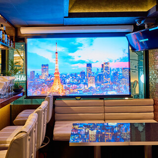 最新大型プロジェクター完備！発表・放映・鑑賞に最適です！