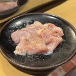 手羽トロ唐揚げと鶏焼き肉 愛之助 心斎橋店 - 
