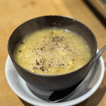 手羽トロ唐揚げと鶏焼き肉 愛之助 - 