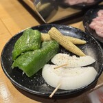 手羽トロ唐揚げと鶏焼き肉 愛之助 - 