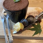 八起庵 - さつま芋のティラミス　アップ