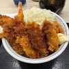 かつや - 秋の海鮮フライ丼