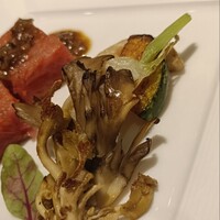カントニーズ 燕 - 