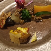 カントニーズ 燕 - 