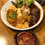 SPICY CURRY 魯珈 - 