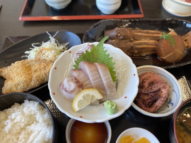 魚魚魚魚 魚魚魚 （ギョギョギョ） - 河和/海鮮 | 食べログ