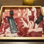 羊と饂飩 - ラムしゃぶ（北海道産 ラムロール、グレインフェッド ラムロール、グレインフェッド ラムサーロイン）