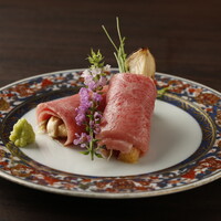 秋薫る松茸和牛刺し