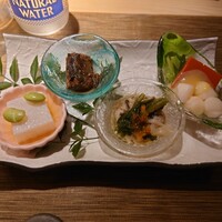 北新地 すし通 - 季節の突き出し4種