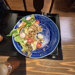 沖縄茶屋 仲谷 - タコライス（半分食べしまいました…）