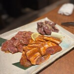 どすこい商店 ホルモン焼肉 豚星 - 