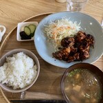 meet eat - 料理写真:とりみそやき定食　¥1,200