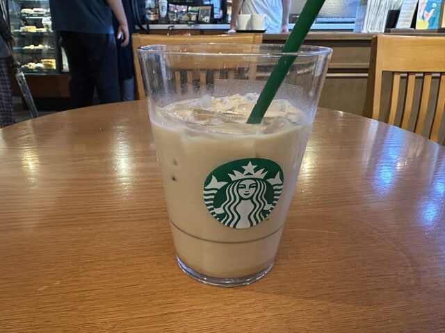 スターバックスコーヒー 弘前公園前店（STARBUCKS COFFEE） - 中央弘前（カフェ）の写真