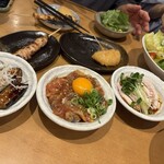 三代目 鳥メロ 豊洲IHIビル店 - サラダとおつまみ沢山