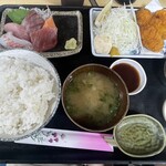 魚や 翻車魚丸 - 