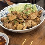 串屋横丁 - 焼き鳥てんこ盛り