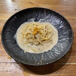 島イタリアン en - 濃厚ウニのクリームソースを少なめで