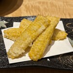 320428400 - とうもろこし揚げ