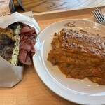 スターバックス リザーブ ロースタリー トウキョウ - ラザニア(右)