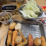 元祖串かつ だるま - ジャンジャンセット、二度づけ禁止ソース、キャベツ